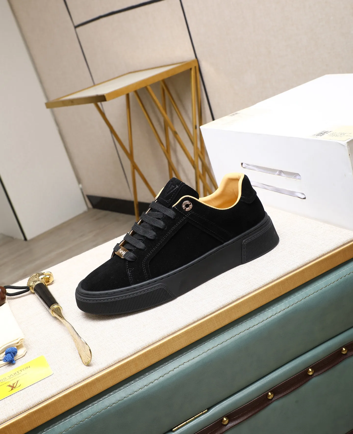 Men's shoes 💰460 [LV～] Men's casual shoes 2025z cabinet sales simultaneously 🔶Size: 38-44 #️⃣ 🔷3 colors🔜The upper is made of multi-material splicing➕cow leather lining, comfortable and breathable, sole: original comfortable and wear-resistant outsole, ⚠️real thing📱photographed🎬real thing is better📢📢📢